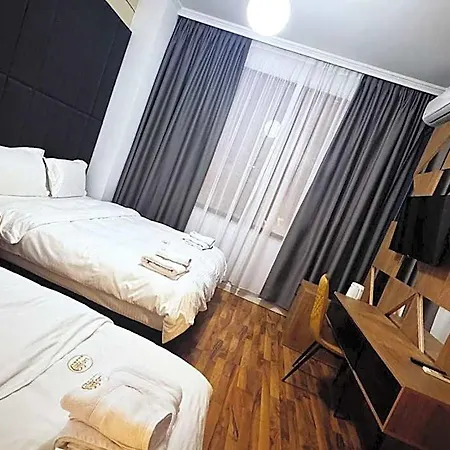 Отель Comfort Center Тирана